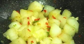 郑州新密吃瓜事件,一场网络热议背后的真相揭秘