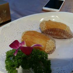 酒店被拍吃瓜,揭秘明星网红的“吃瓜”瞬间