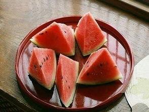 新港最新吃瓜事件,最新吃瓜事件揭秘，真相令人咋舌