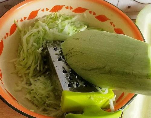 茭瓜吃馅儿,探寻传统美食的独特魅力